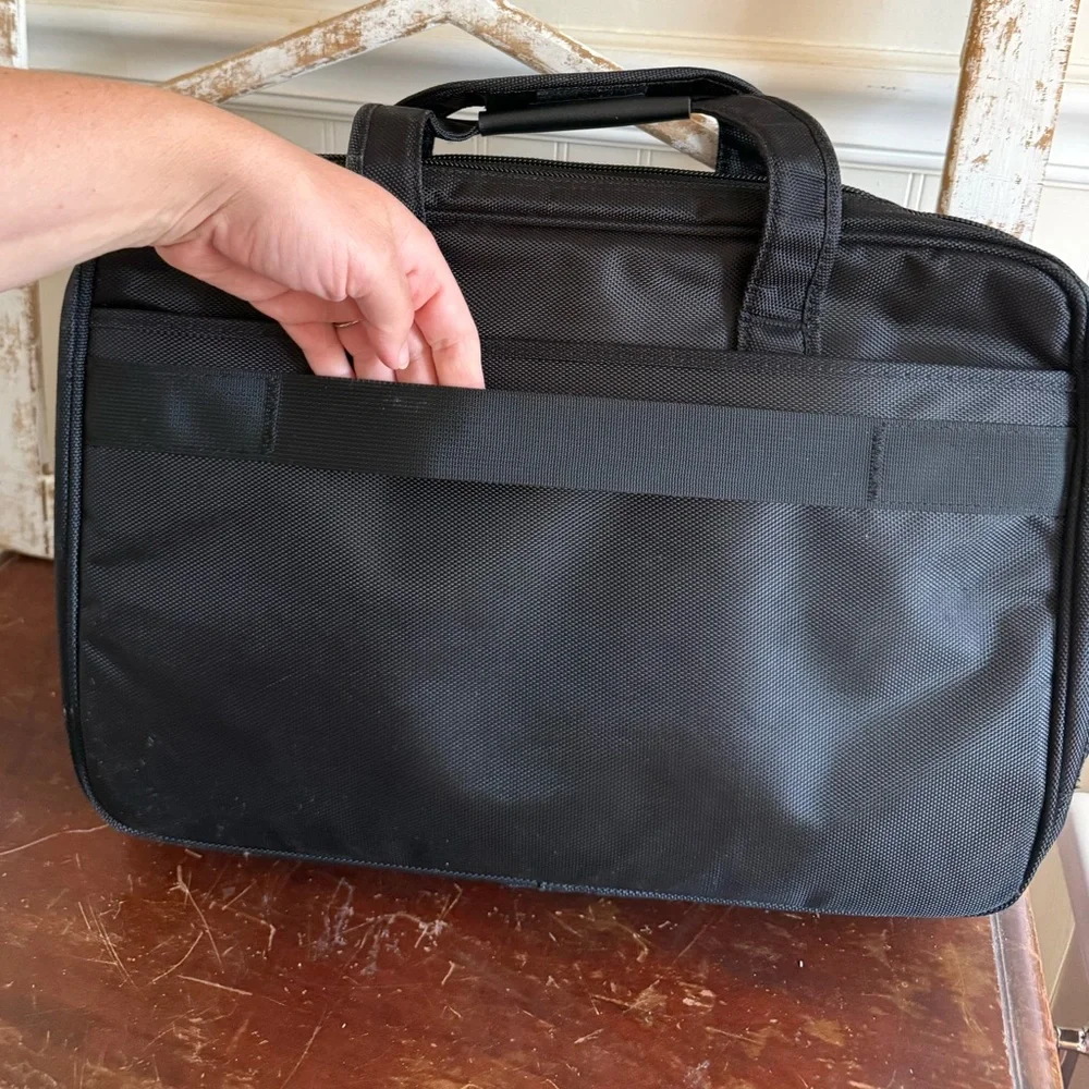 Ytonet 17” Laptop Bag Travel Briefcase with Organizer Expandable NWT